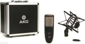 AKG P440